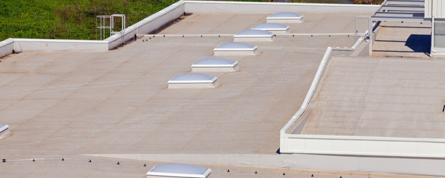5 Signs of Commercial Roof Damage DFW, TX